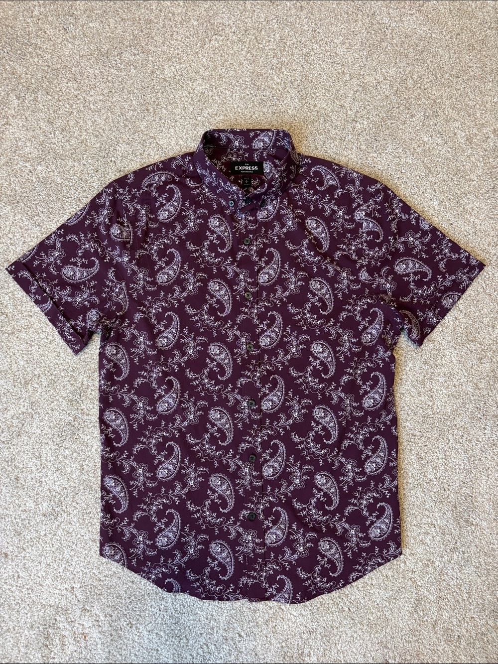 Express Men’s Burgundy Paisley Short Sleeve Button-Down